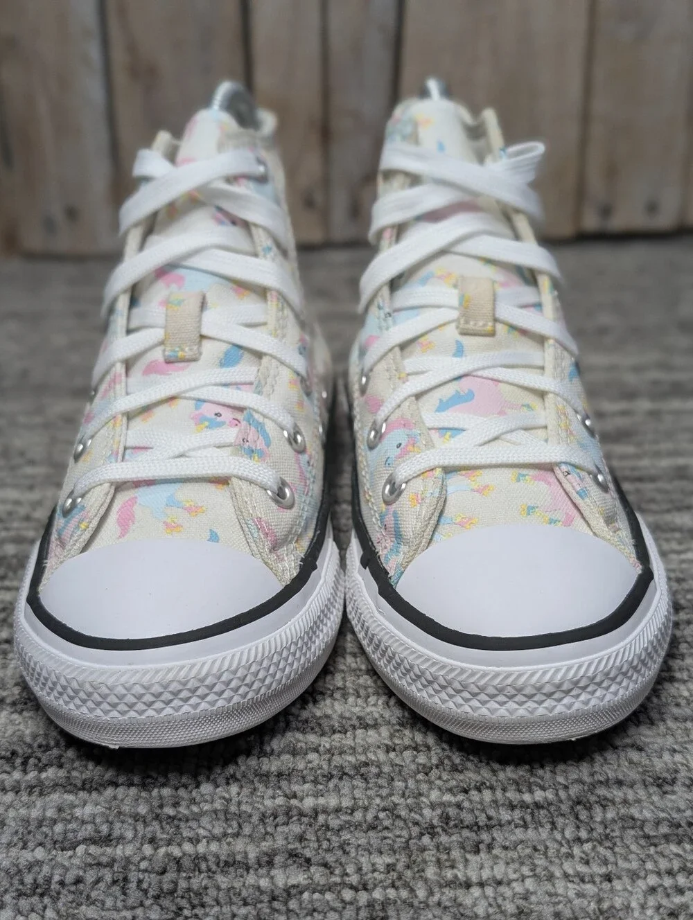 Converse Chuck Taylor All Star High tops - Unicorn - Size 1 Youth